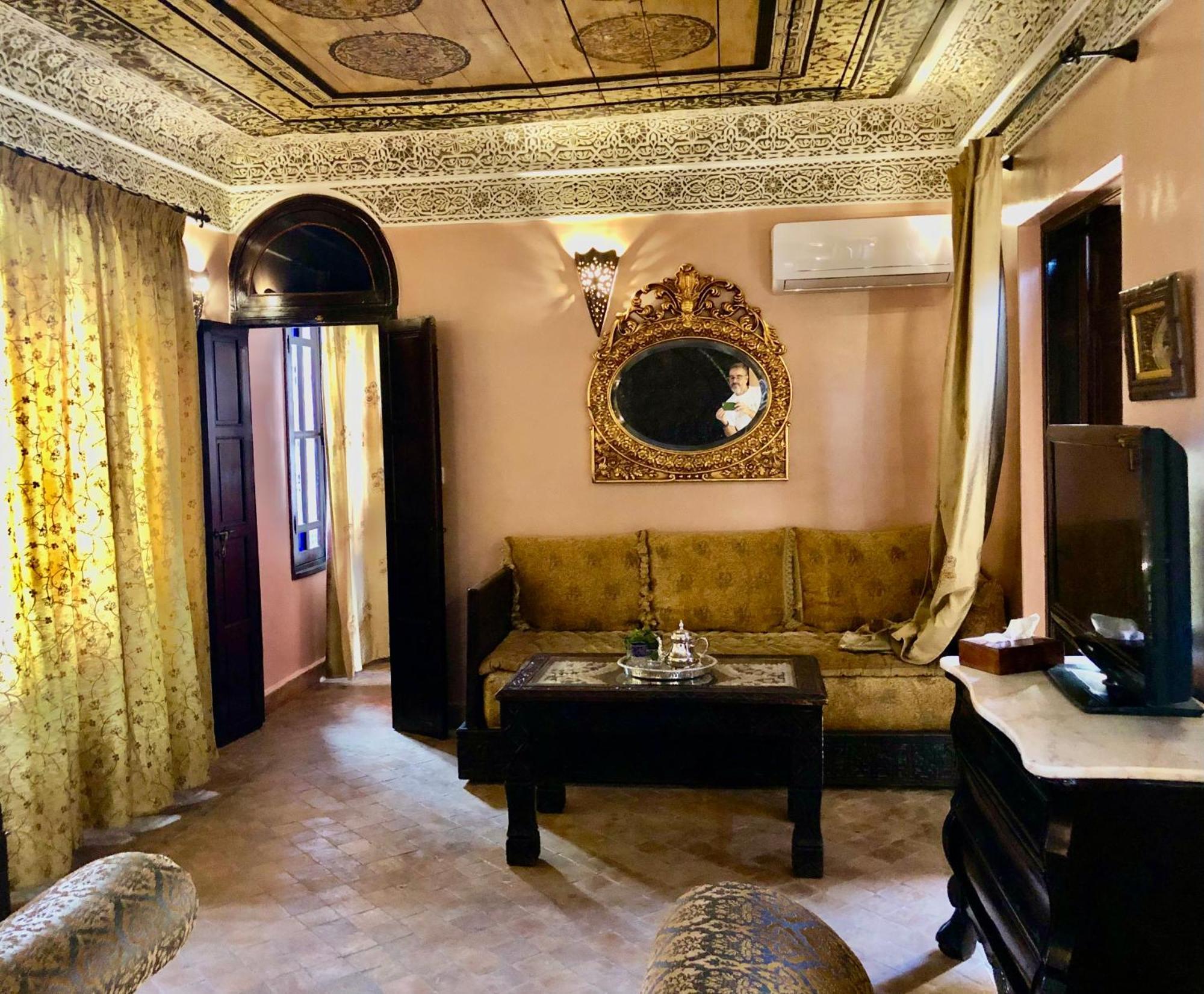 Riad Ibn Battouta & Spa Фес Екстериор снимка