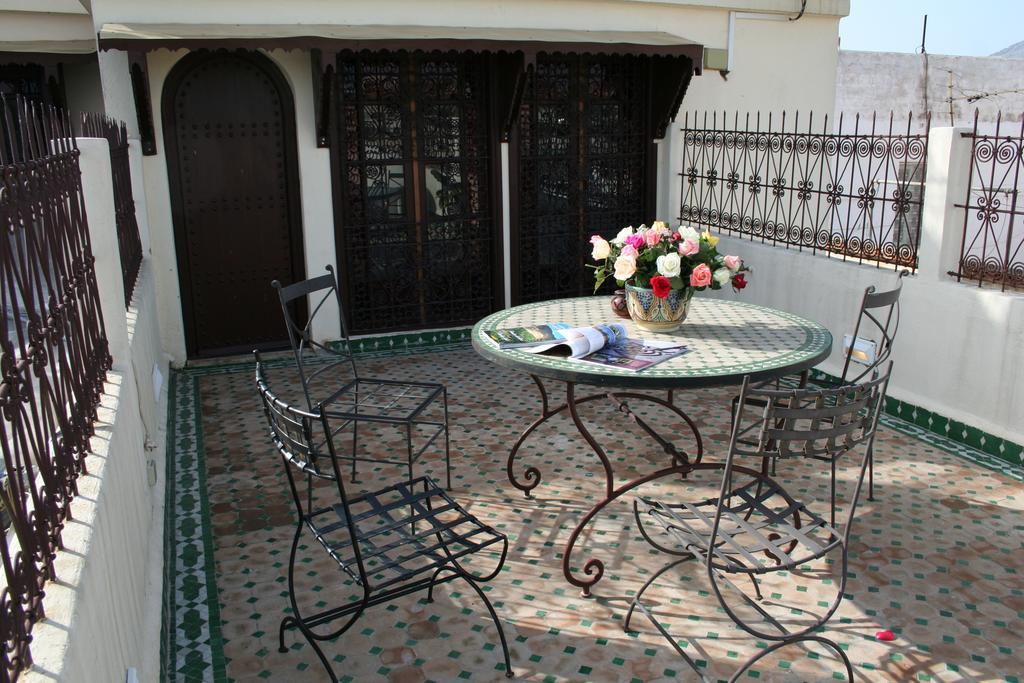 Riad Ibn Battouta & Spa Фес Екстериор снимка