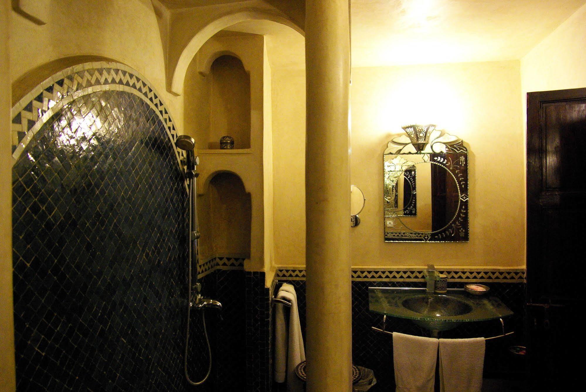 Riad Ibn Battouta & Spa Фес Екстериор снимка